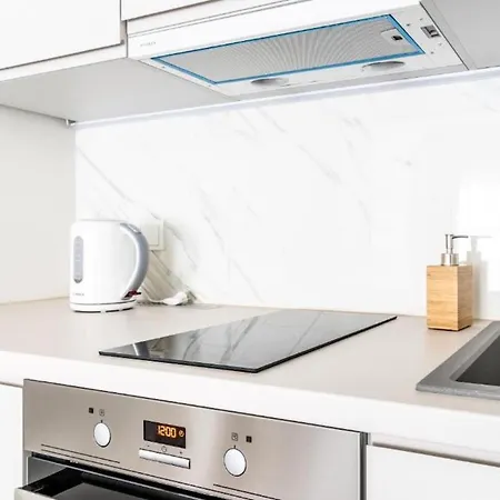 Apartament Mennica - One Bedroom - Golden Апартаменты *